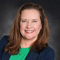 headshot of Erin Teter
